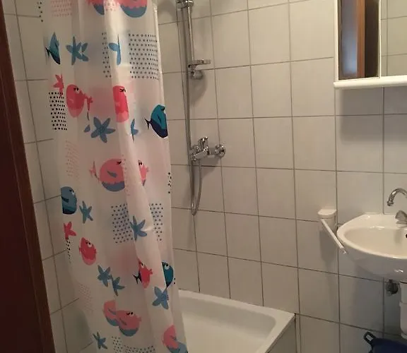 アパート Kulic ティスノ